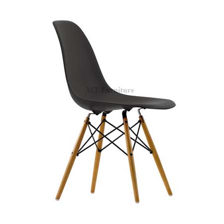 DSW PP chair